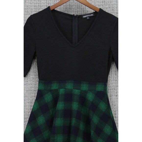 REPHYLLIS Fit & Flare Dress Womens Small Black/Green Plaid 3/4 Sleeve V Neck - Picture 3 of 7